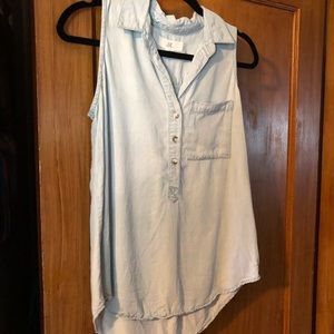 Thread supply size small chambray blouse